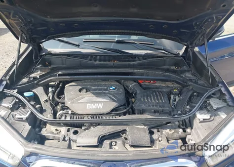 2017 BMW X1 xDrive28I z USA, uszkodzony, nr VIN WBXHT3C32H5F72371